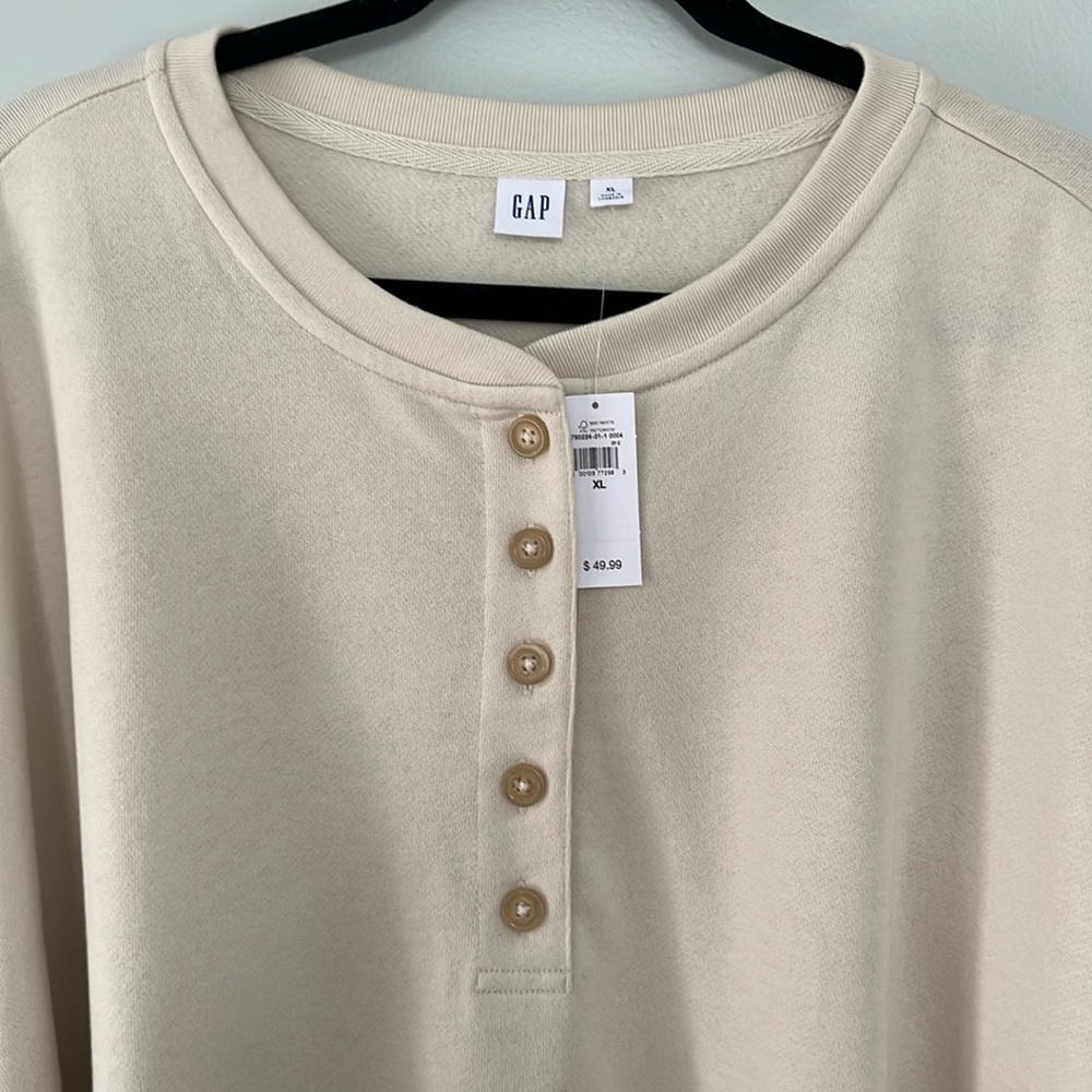 NWT - Gap Relaxed Henley Sweatshirt - size XL - tan chino color - Picture 2 of 7
